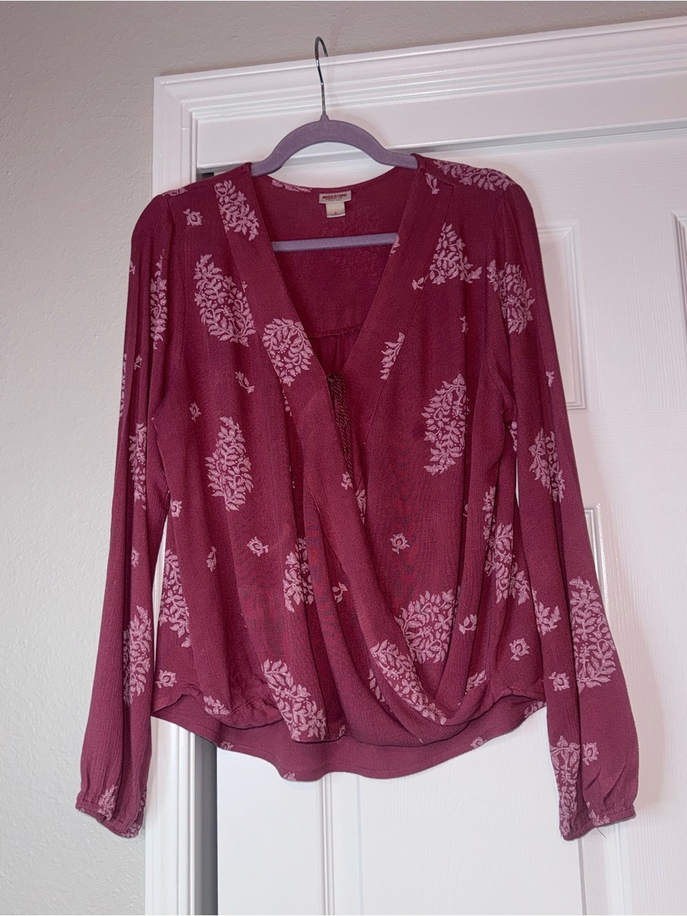 Mossimo Supply Co. Maroon Floral Surplice Blouse